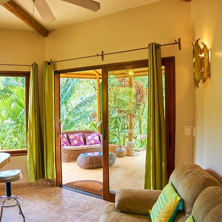 Bed and Breakfast Manoas Uvita Exterior foto