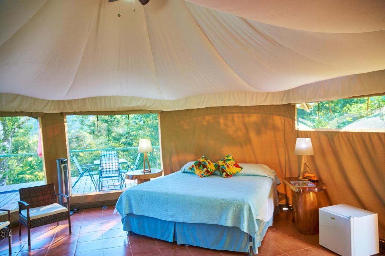 Bed and Breakfast Manoas Uvita Exterior foto
